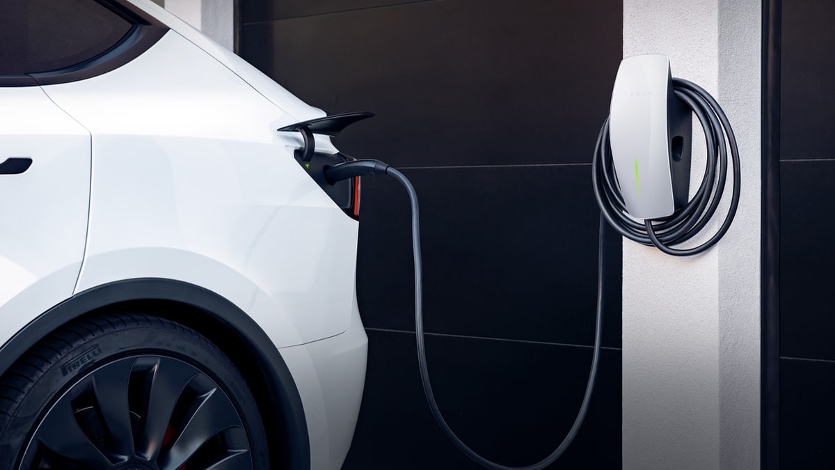 Tesla-wall-charger-eV-cost